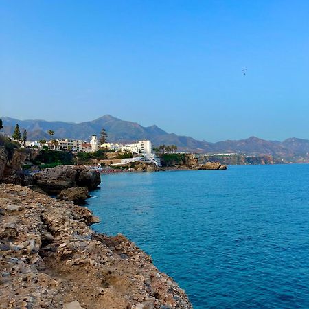 Apartament Costa Suri Nerja Zewnętrze zdjęcie